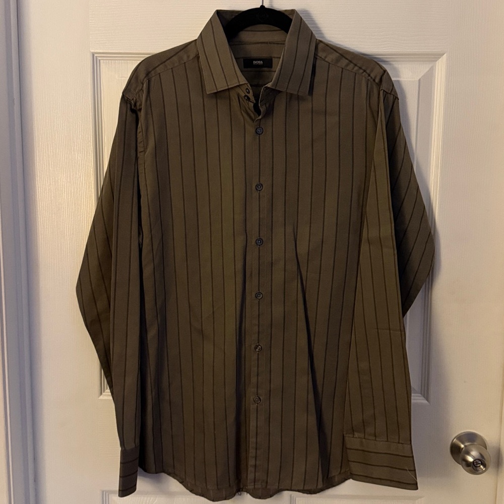 Hugo Boss Men's Striped Shirt 43/17